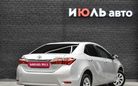 Toyota Corolla, 2013 год, 1 100 000 рублей, 6 фотография