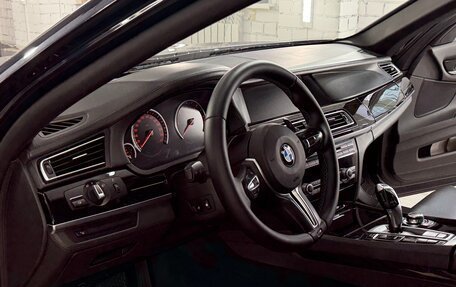 BMW 7 серия, 2012 год, 1 600 000 рублей, 11 фотография