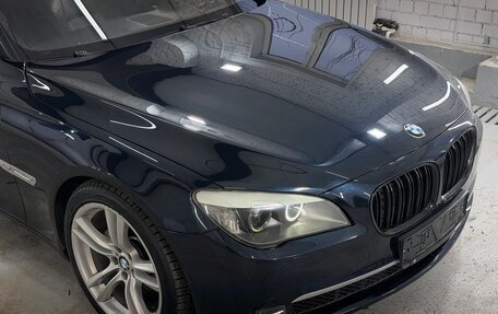 BMW 7 серия, 2012 год, 1 600 000 рублей, 19 фотография