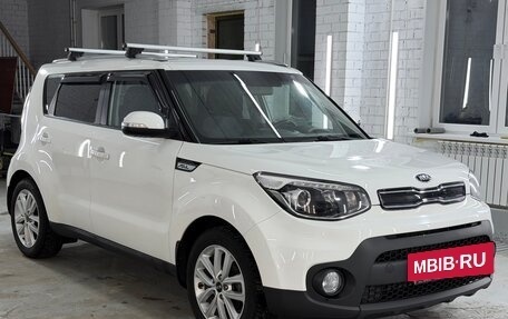 KIA Soul II рестайлинг, 2017 год, 1 450 000 рублей, 3 фотография