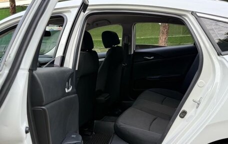 Honda Civic IX, 2021 год, 1 210 000 рублей, 16 фотография