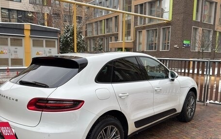 Porsche Macan I рестайлинг, 2016 год, 4 990 000 рублей, 5 фотография