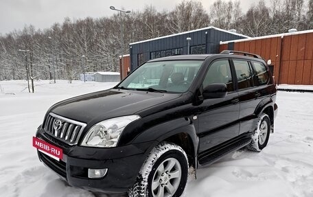 Toyota Land Cruiser Prado 120 рестайлинг, 2004 год, 2 500 000 рублей, 3 фотография