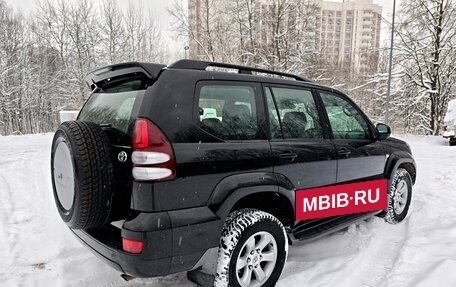 Toyota Land Cruiser Prado 120 рестайлинг, 2004 год, 2 500 000 рублей, 6 фотография