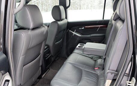 Toyota Land Cruiser Prado 120 рестайлинг, 2004 год, 2 500 000 рублей, 16 фотография