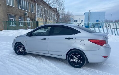 Hyundai Solaris II рестайлинг, 2012 год, 749 999 рублей, 6 фотография