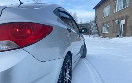 Hyundai Solaris II рестайлинг, 2012 год, 749 999 рублей, 8 фотография