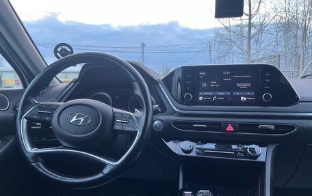 Hyundai Sonata VIII, 2020 год, 2 100 000 рублей, 18 фотография