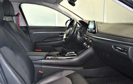 Hyundai Sonata VIII, 2020 год, 2 100 000 рублей, 23 фотография