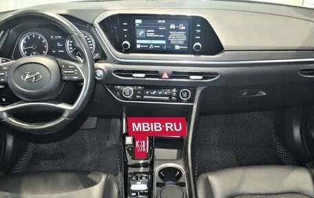 Hyundai Sonata VIII, 2020 год, 2 100 000 рублей, 25 фотография