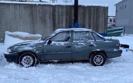 Daewoo Nexia I рестайлинг, 2004 год, 120 000 рублей, 2 фотография