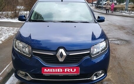 Renault Logan II, 2015 год, 625 000 рублей, 11 фотография