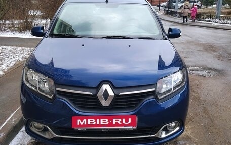 Renault Logan II, 2015 год, 625 000 рублей, 12 фотография
