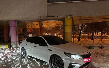 KIA Optima IV, 2019 год, 2 400 000 рублей, 3 фотография