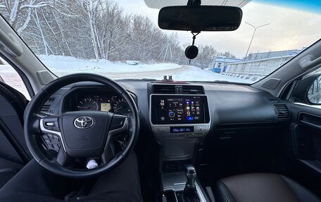 Toyota Land Cruiser Prado 150 рестайлинг 2, 2018 год, 4 450 000 рублей, 16 фотография