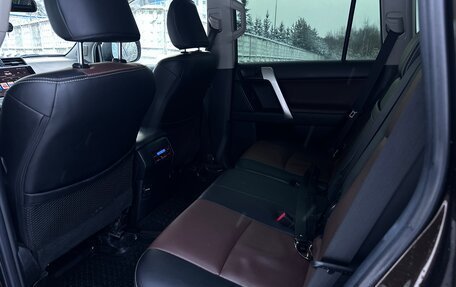 Toyota Land Cruiser Prado 150 рестайлинг 2, 2018 год, 4 450 000 рублей, 19 фотография