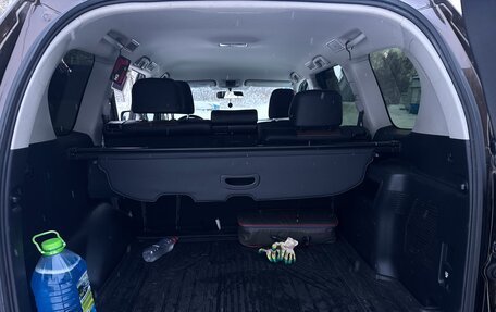 Toyota Land Cruiser Prado 150 рестайлинг 2, 2018 год, 4 450 000 рублей, 21 фотография