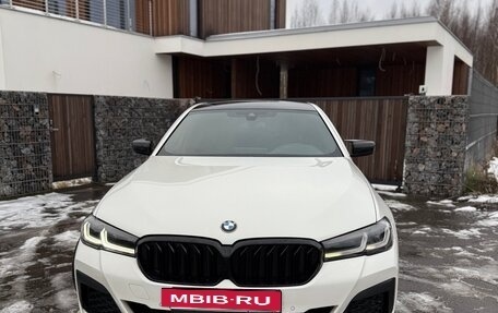 BMW 5 серия, 2020 год, 4 450 000 рублей, 2 фотография