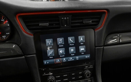 Porsche 911, 2017 год, 9 900 000 рублей, 13 фотография