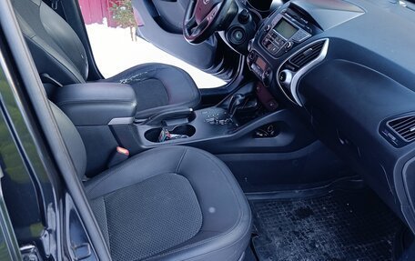 Hyundai ix35 I рестайлинг, 2010 год, 950 000 рублей, 5 фотография