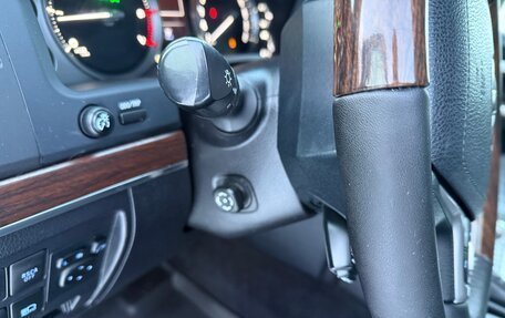 Toyota Land Cruiser 200, 2015 год, 6 390 000 рублей, 7 фотография