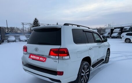 Toyota Land Cruiser 200, 2015 год, 6 390 000 рублей, 37 фотография