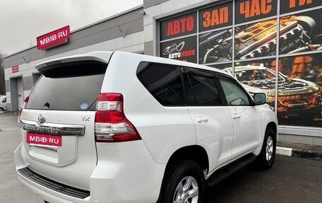 Toyota Land Cruiser Prado 150 рестайлинг 2, 2014 год, 3 600 000 рублей, 3 фотография