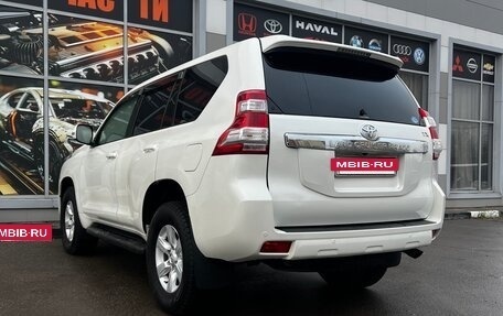 Toyota Land Cruiser Prado 150 рестайлинг 2, 2014 год, 3 600 000 рублей, 2 фотография