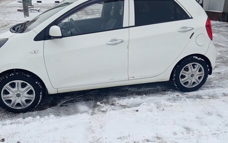KIA Picanto II, 2014 год, 585 000 рублей, 2 фотография