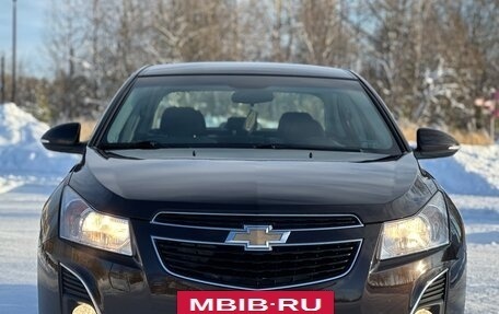 Chevrolet Cruze II, 2014 год, 935 000 рублей, 3 фотография