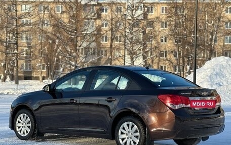 Chevrolet Cruze II, 2014 год, 935 000 рублей, 5 фотография