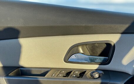 Chevrolet Cruze II, 2014 год, 935 000 рублей, 12 фотография