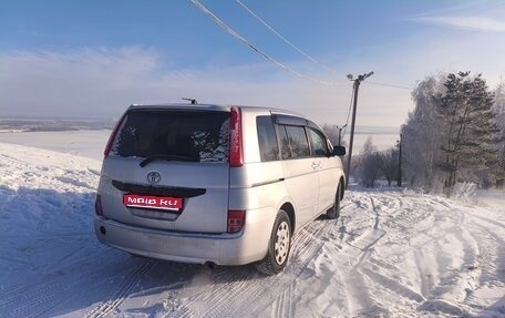 Toyota ISis I, 2009 год, 990 000 рублей, 1 фотография