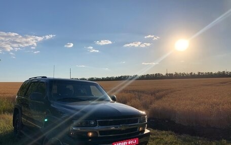 Chevrolet Tahoe II, 2005 год, 1 500 000 рублей, 2 фотография