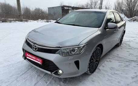 Toyota Camry, 2014 год, 1 750 000 рублей, 2 фотография