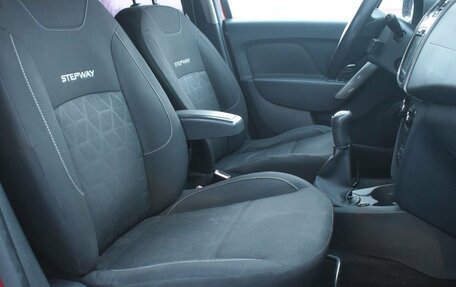 Renault Sandero II рестайлинг, 2014 год, 720 000 рублей, 10 фотография