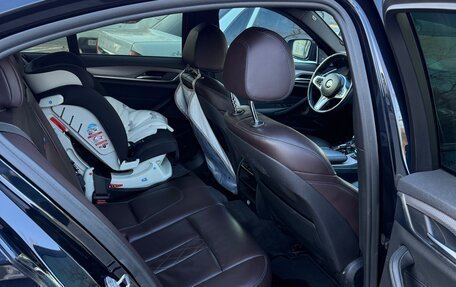 BMW 5 серия, 2018 год, 3 050 000 рублей, 10 фотография