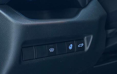 Toyota RAV4, 2019 год, 3 300 000 рублей, 6 фотография