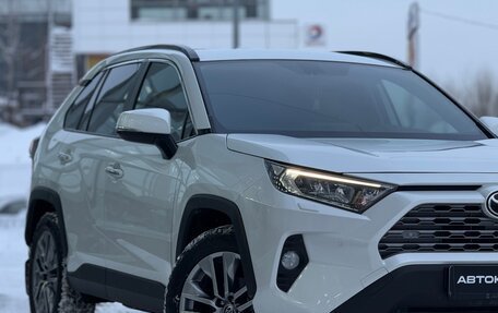Toyota RAV4, 2019 год, 3 300 000 рублей, 16 фотография