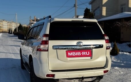 Toyota Land Cruiser Prado 150 рестайлинг 2, 2015 год, 3 500 000 рублей, 8 фотография