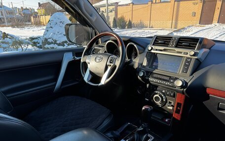 Toyota Land Cruiser Prado 150 рестайлинг 2, 2015 год, 3 500 000 рублей, 22 фотография