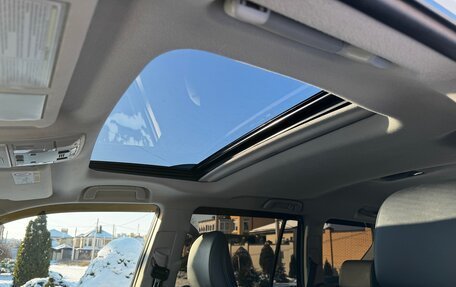 Toyota Land Cruiser Prado 150 рестайлинг 2, 2015 год, 3 500 000 рублей, 30 фотография