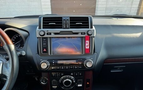 Toyota Land Cruiser Prado 150 рестайлинг 2, 2015 год, 3 500 000 рублей, 29 фотография