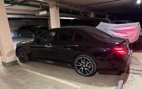 Mercedes-Benz E-Класс, 2019 год, 3 350 000 рублей, 8 фотография