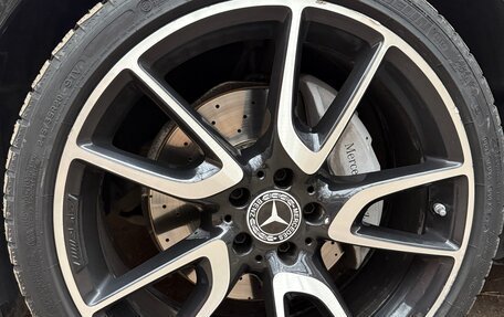 Mercedes-Benz E-Класс, 2019 год, 3 350 000 рублей, 7 фотография