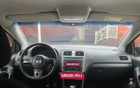 Volkswagen Polo VI (EU Market), 2013 год, 540 000 рублей, 11 фотография