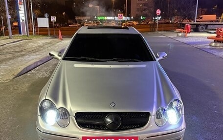 Mercedes-Benz CLK-Класс, 2002 год, 890 000 рублей, 12 фотография