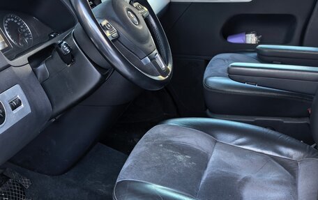 Volkswagen Multivan T5, 2012 год, 2 499 000 рублей, 17 фотография