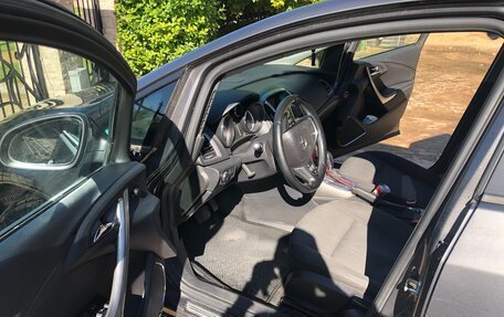 Opel Astra J, 2010 год, 450 000 рублей, 9 фотография