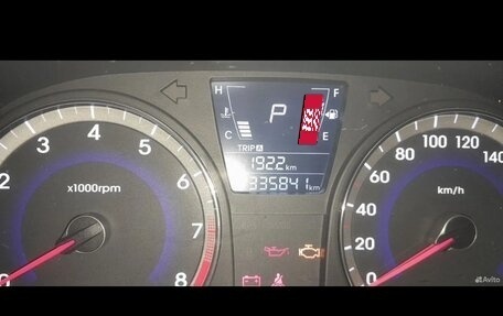 Hyundai Solaris II рестайлинг, 2012 год, 600 000 рублей, 3 фотография